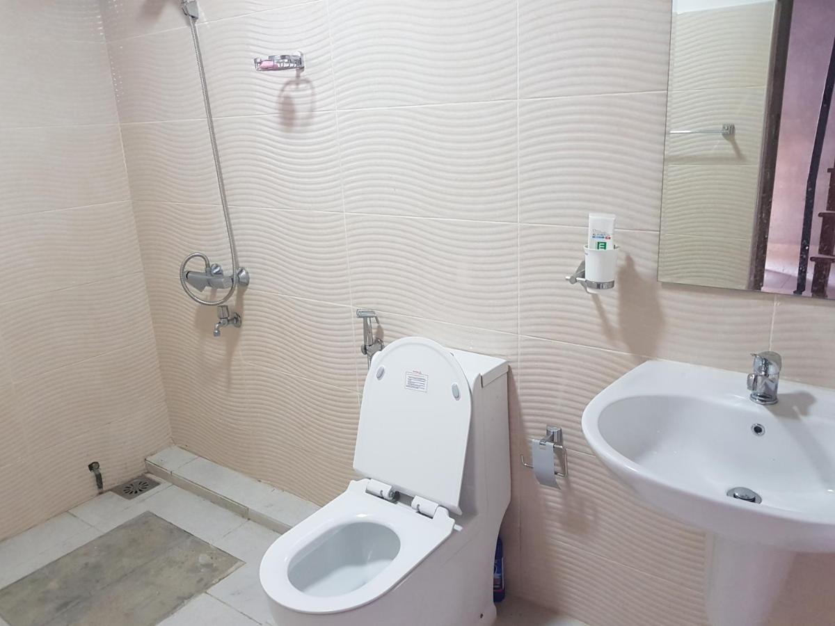 Private In Nugegoda 5, Close To High-level Road *