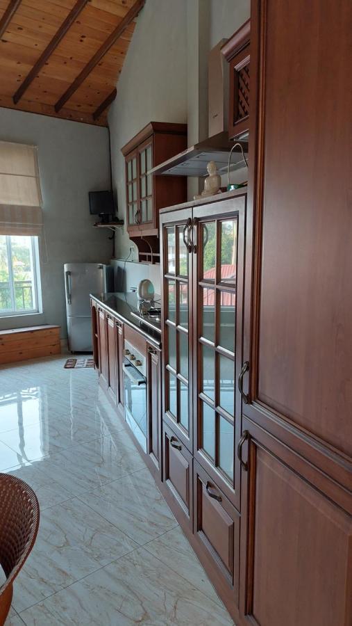 Private In Nugegoda 5, Close To High-level Road Apartment *